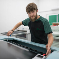 Bedrucken von Laminattuben und Folien Bedrucken von Laminattuben und Folien